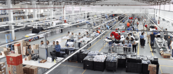 Como escolher o melhor fornecedor de uniformes para a sua empresa?